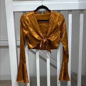 Boohoo Orange Plunge Bell Sleeve Crop Blouse